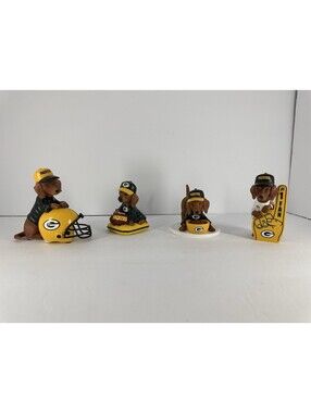 Lot Of 4 Hamilton Collection Dog Figurines Ruff & Tuff NFL Green Bay Packers